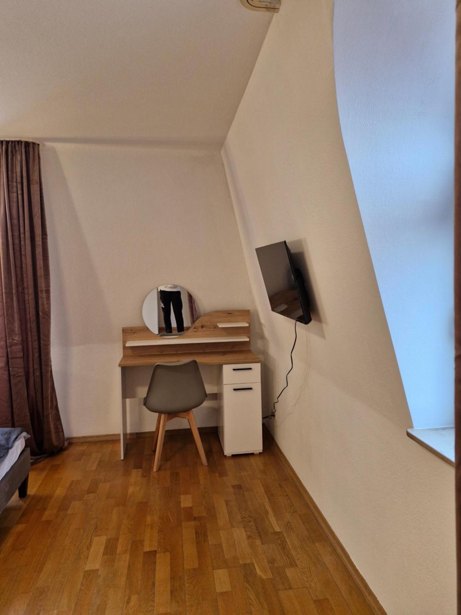 Stadtvilla Zimmervermietung Heidenheim an der Brenz Phòng bức ảnh
