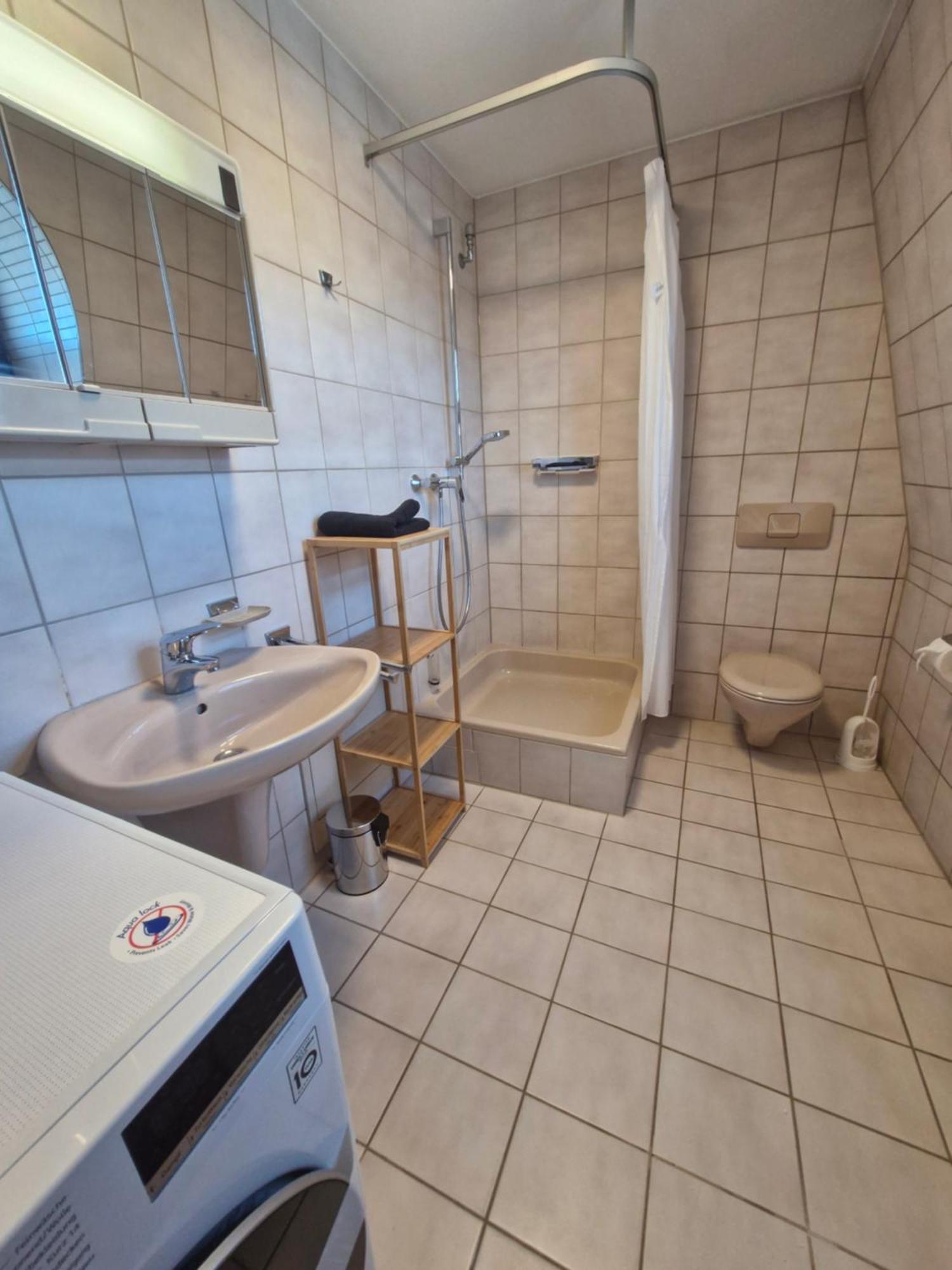 Stadtvilla Zimmervermietung Heidenheim an der Brenz Ngoại thất bức ảnh